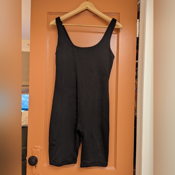 The Cindy Bumpsuit in Black (size Small) - Picture 4 of 6